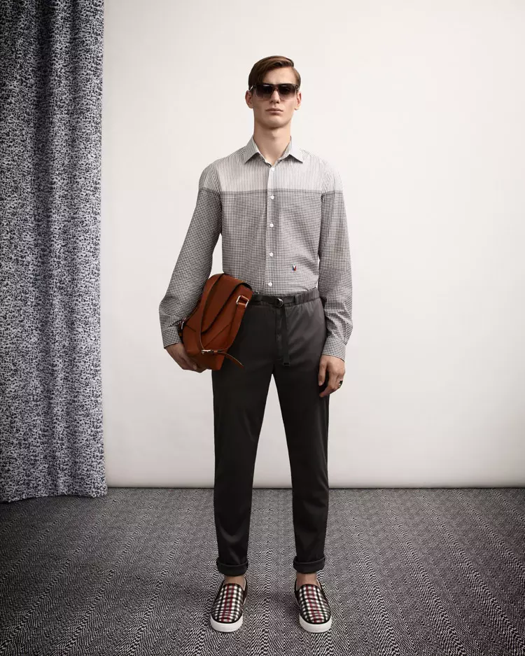 Louis-Vuitton-Primavera-Verano-2015-Precolección-29