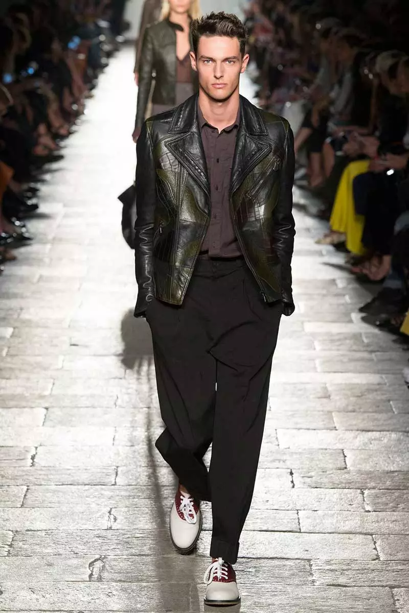 bottega-veneta-rtw-ss17-ਮਿਲਨ-ਫੈਸ਼ਨ-ਹਫ਼ਤਾ1