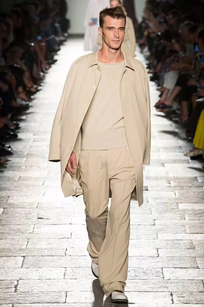 bottega-veneta-rtw-ss17-milan-fashion-ọsẹ17