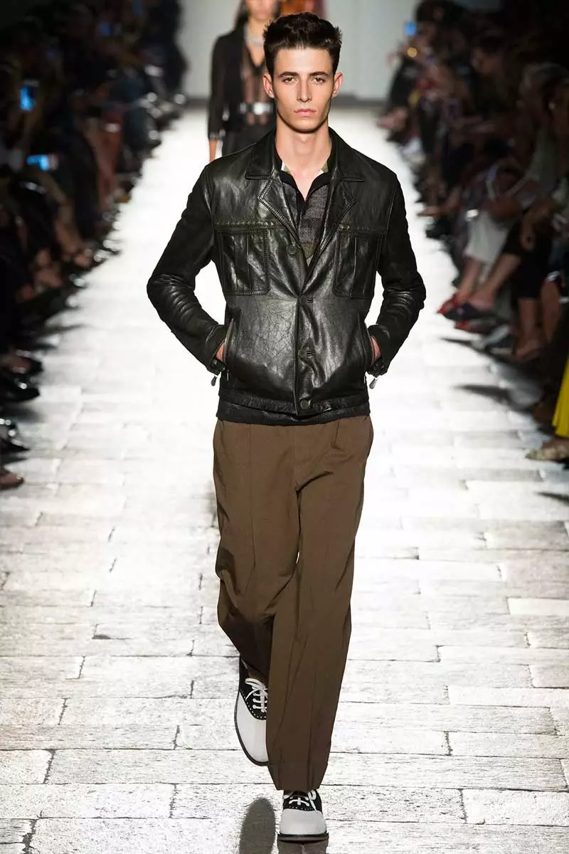 bottega-veneta-rtw-ss17-milan-imyambarire-icyumweru7