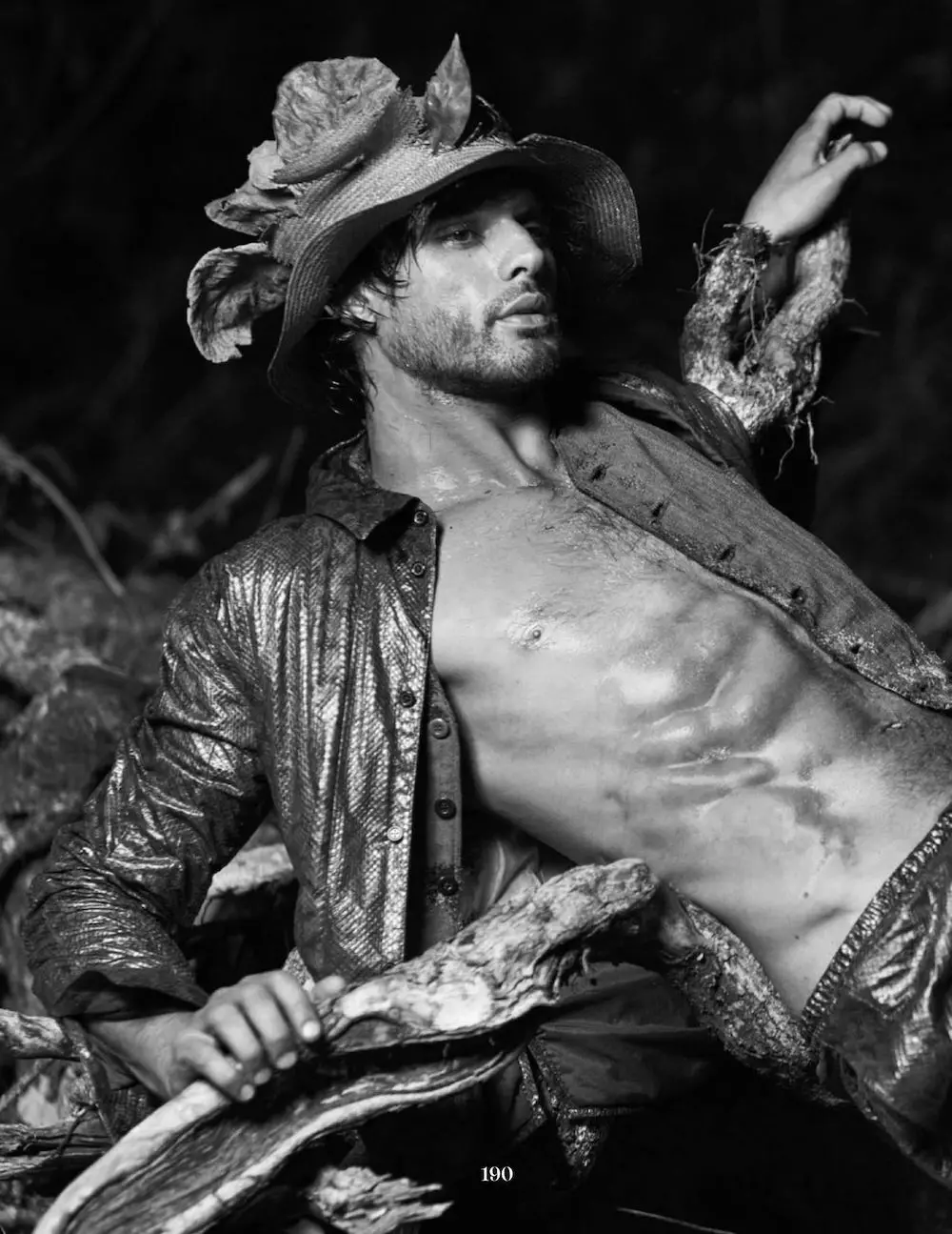 Jungle oleh Ethan James Green untuk Vogue Hommes Paris SS197