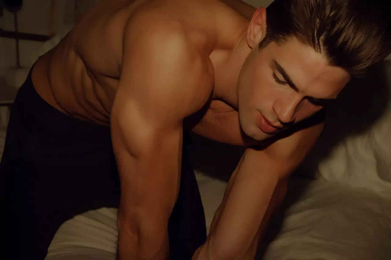 CHAD WHITE შიშველი JOSEPH LALLY13