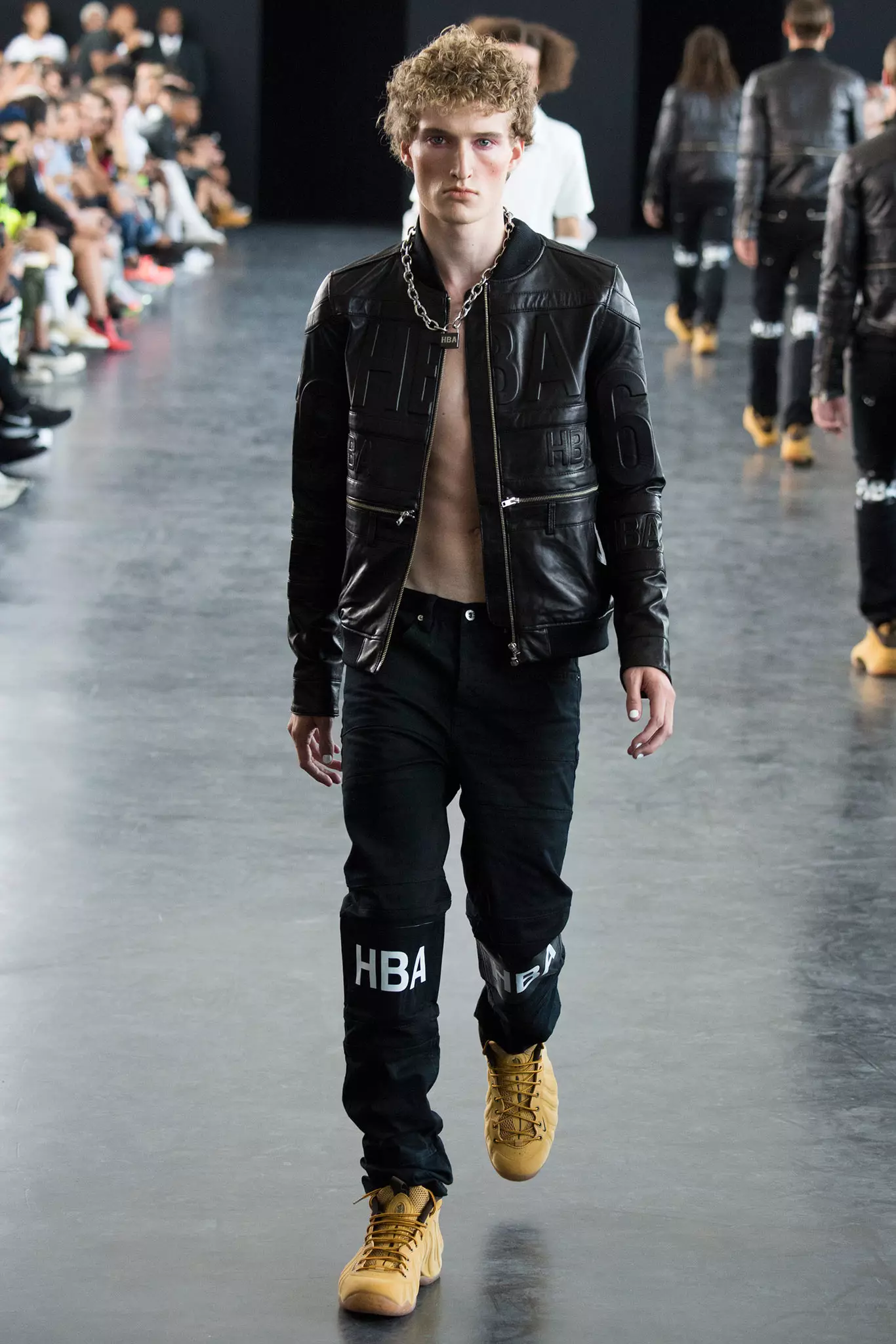 Hood by Aire 25