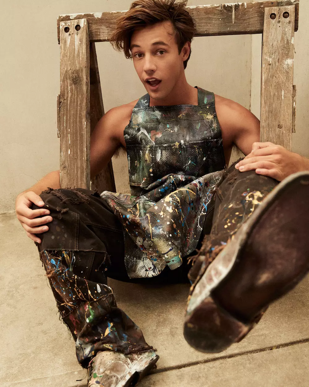 M Magazine Milenio Başyazısı için Cameron Dallas