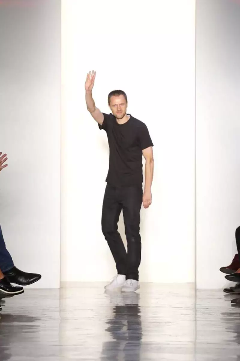 Tim Coppens valmis pukeutumaan kevätkesällä 2015 New Yorkissa