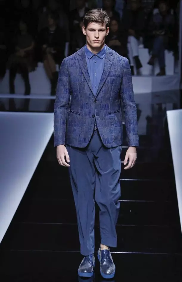 emporio-armani-geýmäge taýyn-ýaz-tomus-2017-paris13