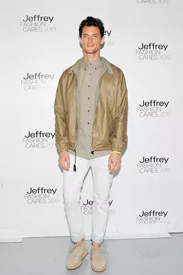 Jeffrey Fashion Cares 2019 نىڭ 16 يىللىقىنى تەبرىكلەيدۇ 22447_1