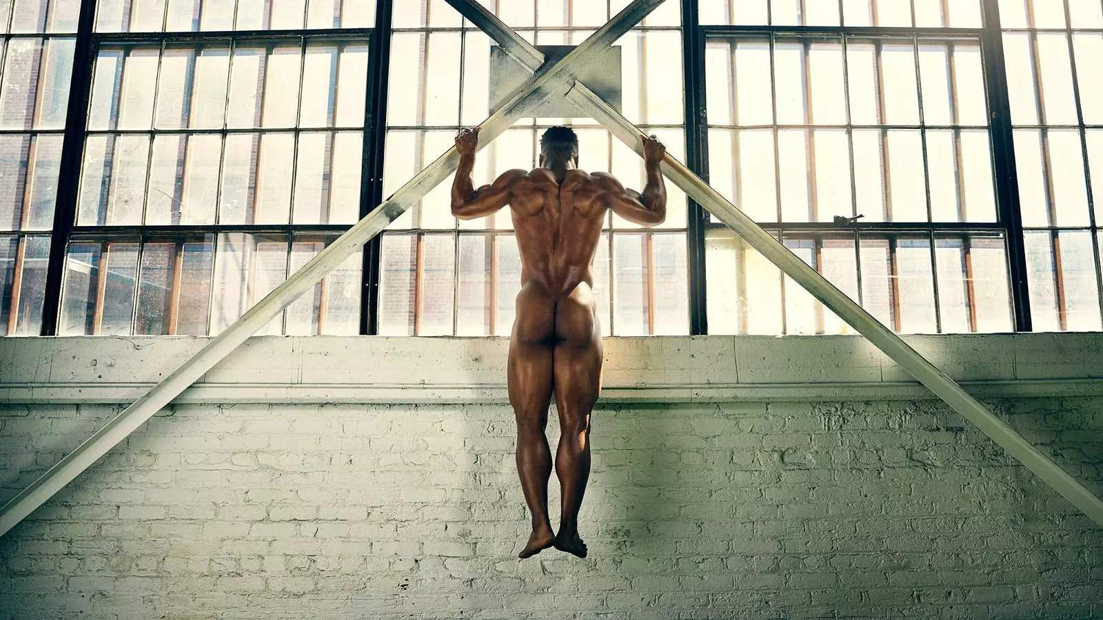 Saquon Barkley untuk ESPN Body Issue 10