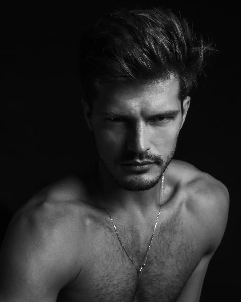 Sublime portret fan topmodel Diego Miguel troch Matthew Pandolfe