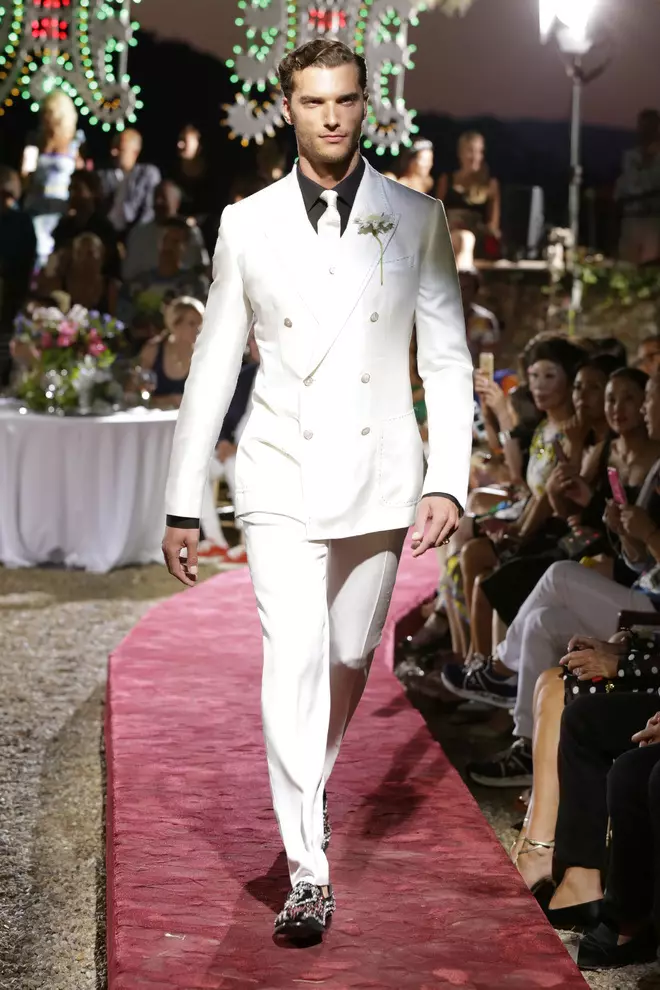 dolce-and-gabbana-alta-sartoria-Fel-winter-2015-001