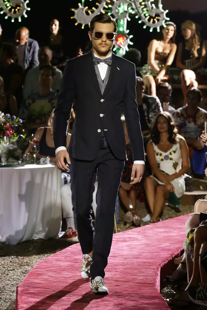 dolce-na-gabbana-alta-sartoria-ọdịda-oyi-2015-012