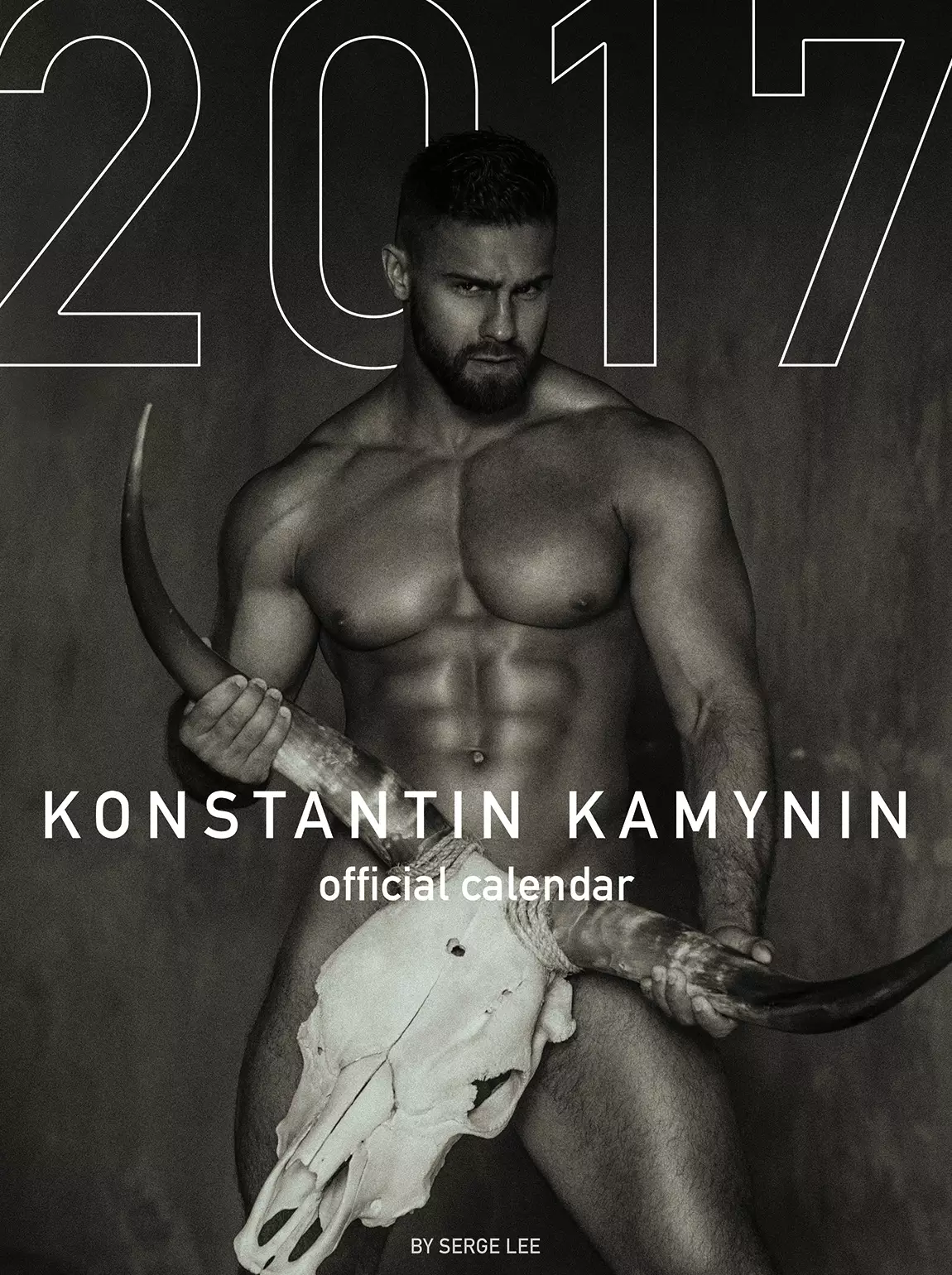 El fotógrafo Serge Lee y el modelo de fitness Konstantin Kamynin lanzaron un proyecto tradicional: el calendario oficial 2017 de Konstantin Kamynin.