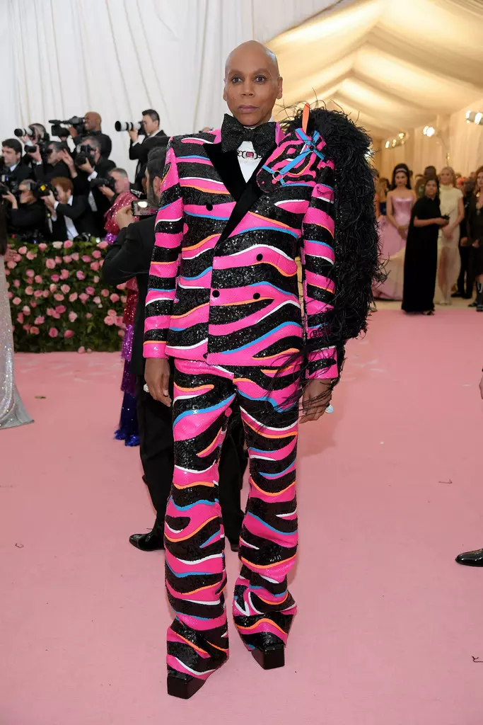 Menn á 2019 Met Gala Celebrating Camp: Notes on Fashion 23276_14