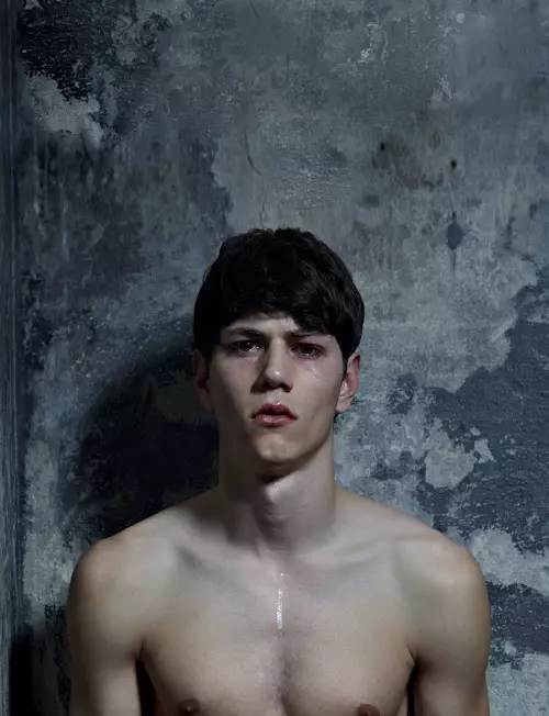 Simone Nobili door Luca Finotti voor DUST 23330_1