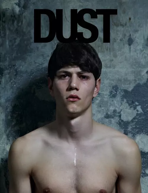 Simone Nobili door Luca Finotti voor DUST 23330_18