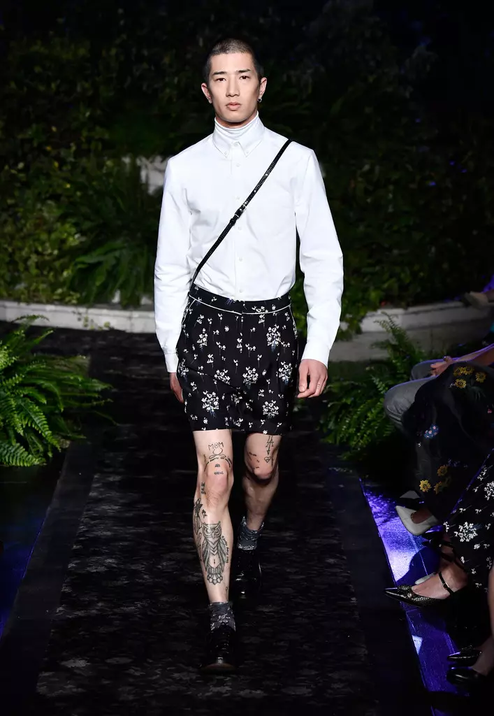 H&M x ERDEM Runway Show6