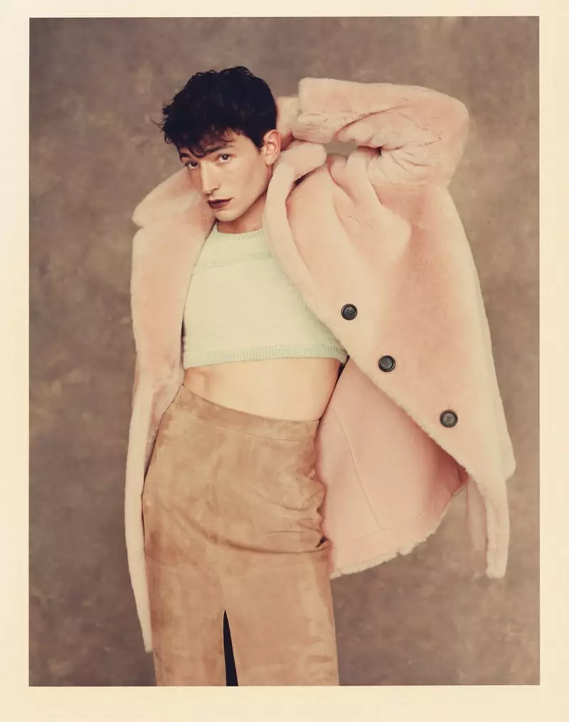 Ezra Miller קאָווערס יום טוּב אַרויסגעבן פון GQ Style ווינטער 2018