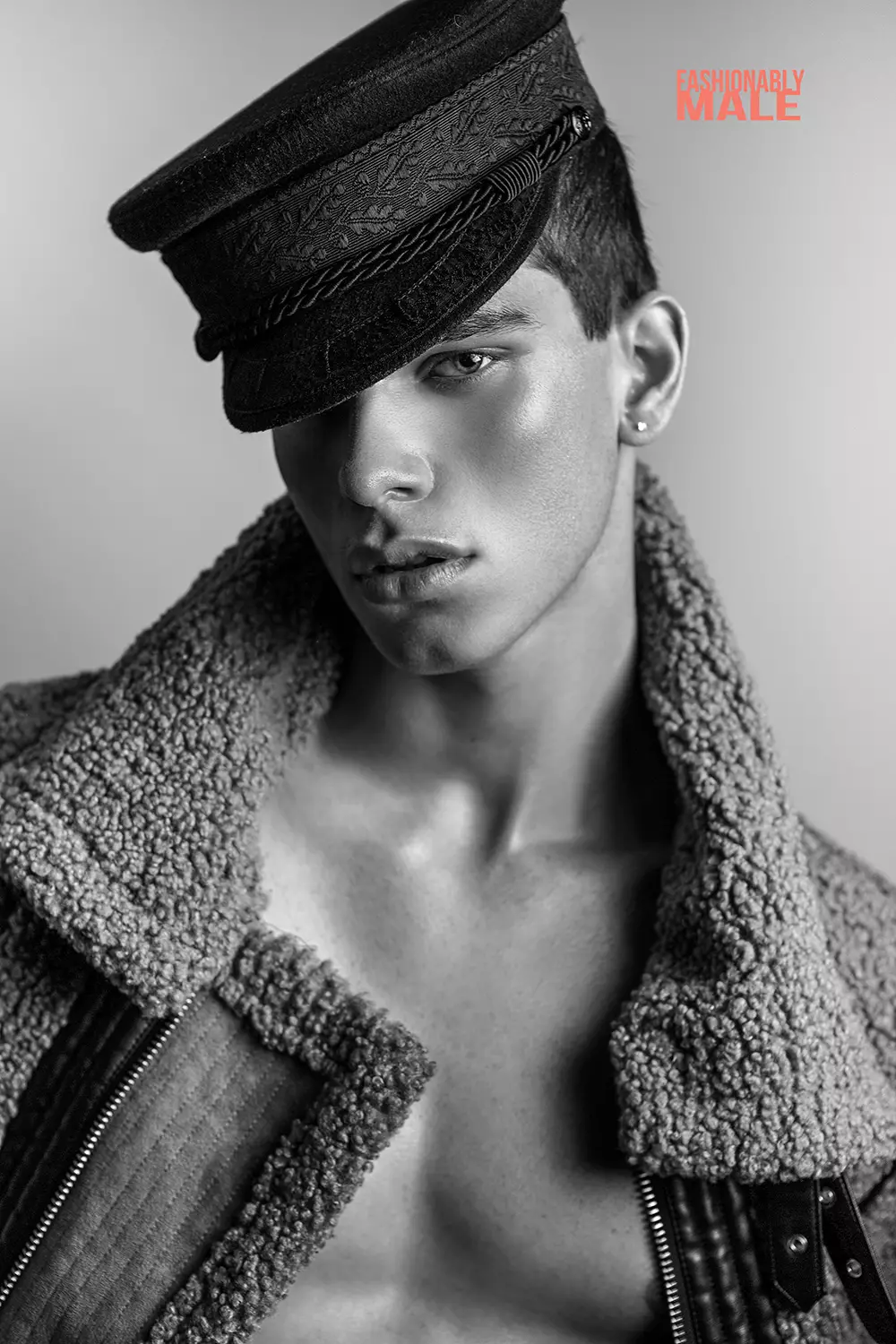 O le Canadian Fashion Model Max Taggart saunia e Jamie Mann 23539_7