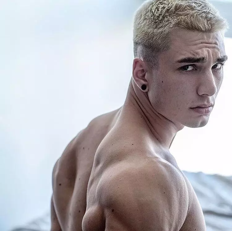 Фатограф Attila Kiss прадстаўляе венгерскага Fitness Boy Marci Kiss 23801_1