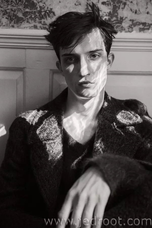 VMan #32 F/W 14.15 Ph: David Armstrong Styling: Jay Massacret