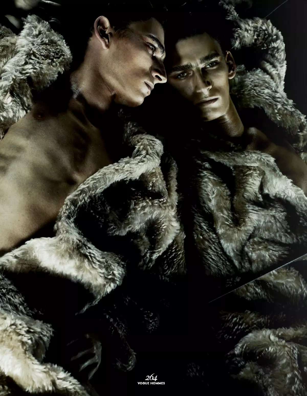 Vogue Hommes International F/W 14.15 THE PREDATORS Wênegir: Sølve Sundsbø Stylist: Beat Bolligner Por: Shon Make-up: Marla Belt