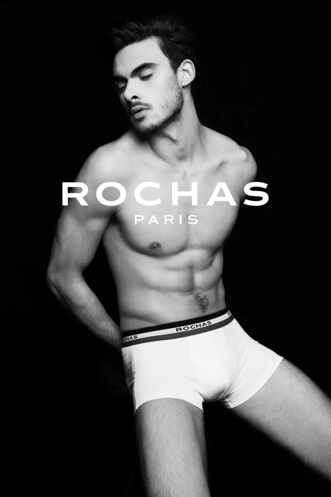 Fran M. z @FashionArtMGMT je novým telom a tvárou poslednej kampane Rochas Paris Underwear. Tento mladý španielsky model objavil minulú sezónu Roberto Verino na MBFWM. Potom pôsobí v Miláne a Šanghaji ako jeden z nových modelov na medzinárodnej scéne. Fran prináša novú mužnosť prostredníctvom rasovej sily svojej tváre a dokonalého tela. Z týchto dôvodov bol vybraný ako hviezda v tejto medzinárodnej kampani, ktorú nakrútil Jose Alfaro.