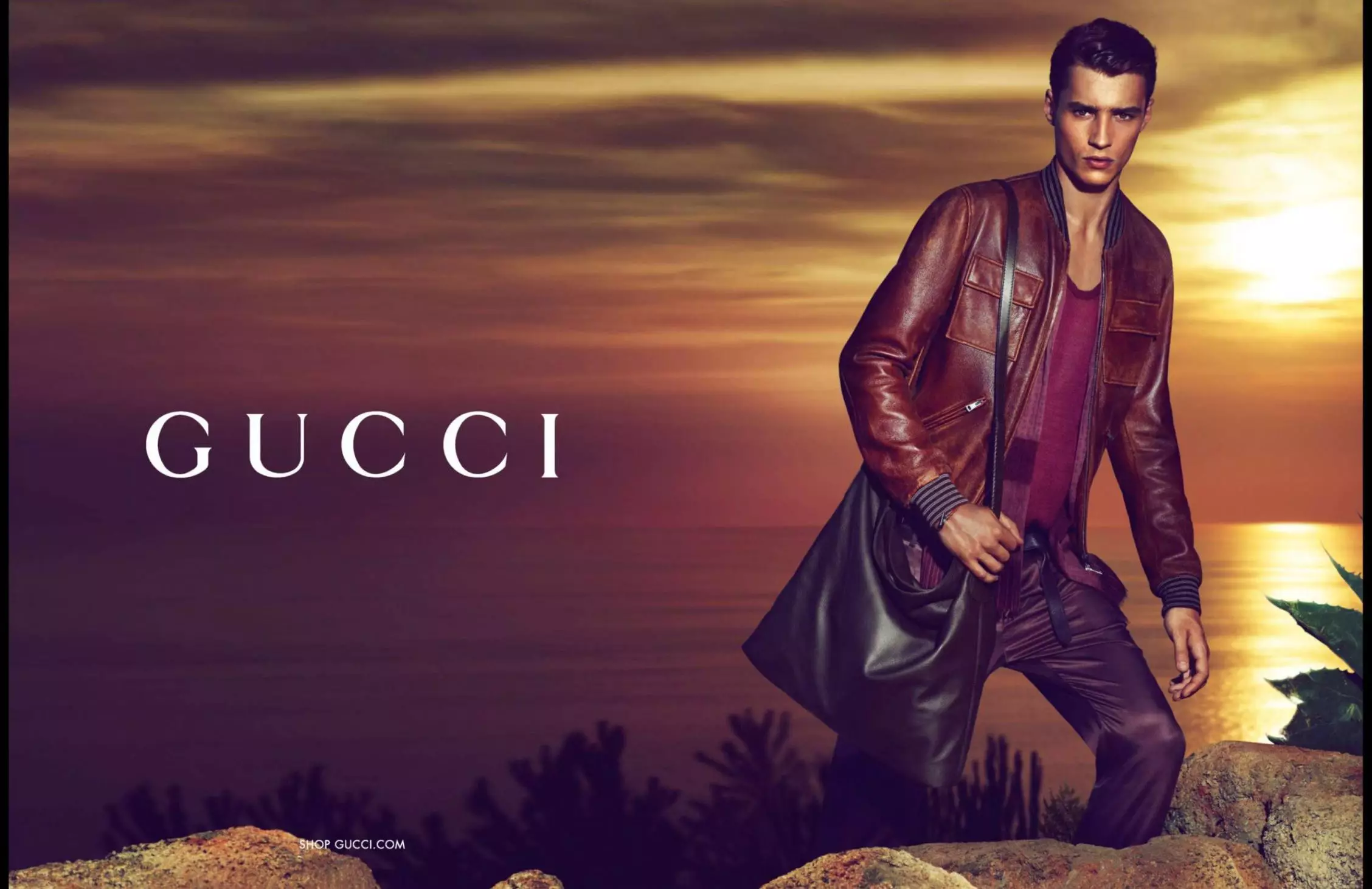 Баннер мужчине. Реклама одежды гуччи. Gucci реклама одежды. Мужчины модели. Реклама гуччи мужчины.