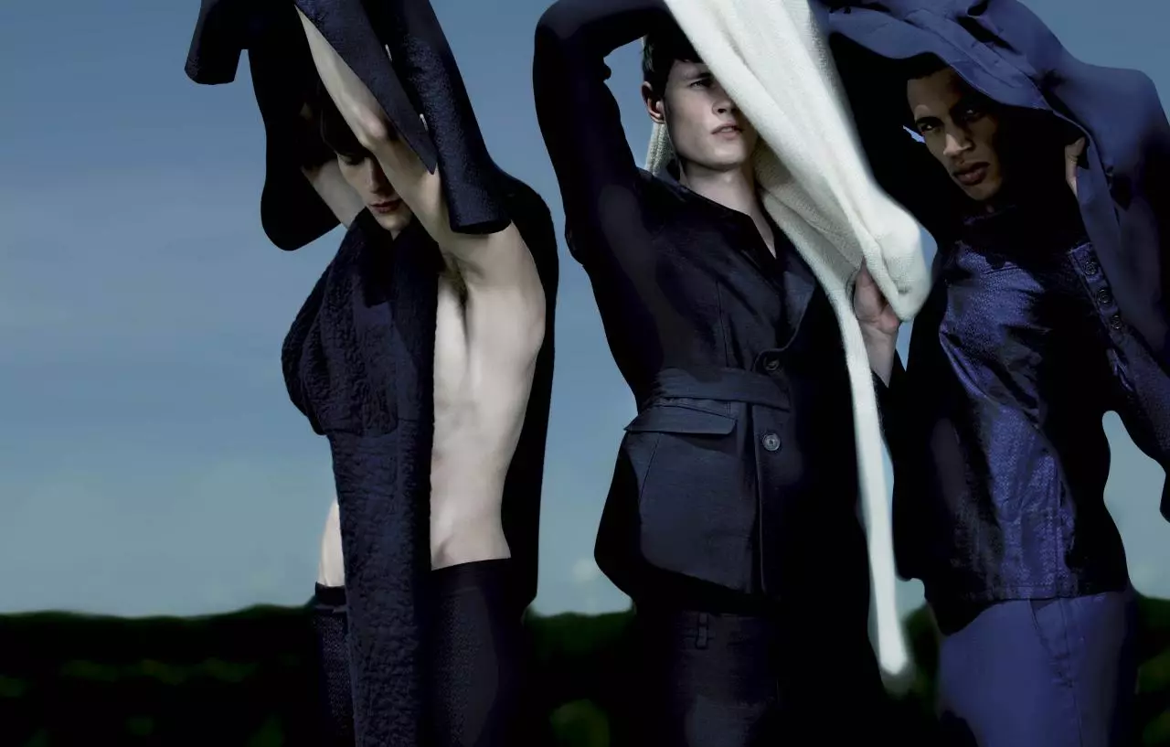 VMan # 32 F/W 14.15 Submergence Argazkilaria: Pierre Debusschere Diseinua: Tom Van Dorpe