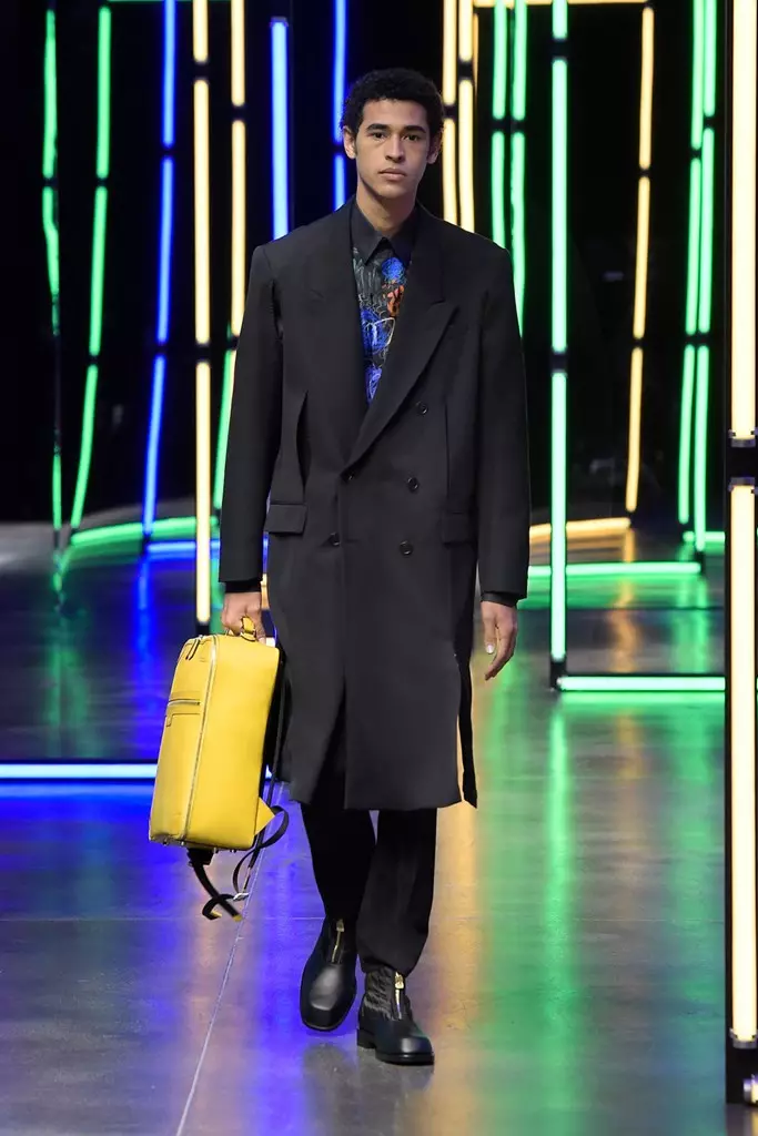 Fendi muška odjeća za jesen 2021. u Milanu 2552_26