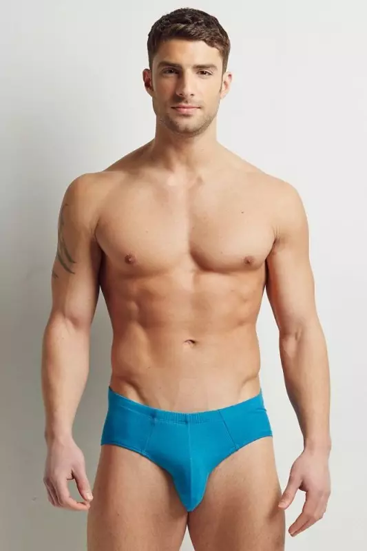 Adam-Ayash-Hot-Summer-UnderGear--011-533x800