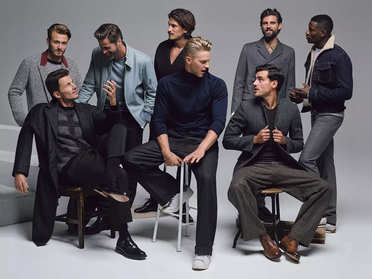 ¡Queremos esto tanto! 31 Edición de septiembre de 2015 de DETAILS de la portada de los mejores modelos masculinos del mundo. Los mejores 31 modelos masculinos todos juntos para la edición de septiembre de 2015 @detailsmag ¡ahora eso es una portada!