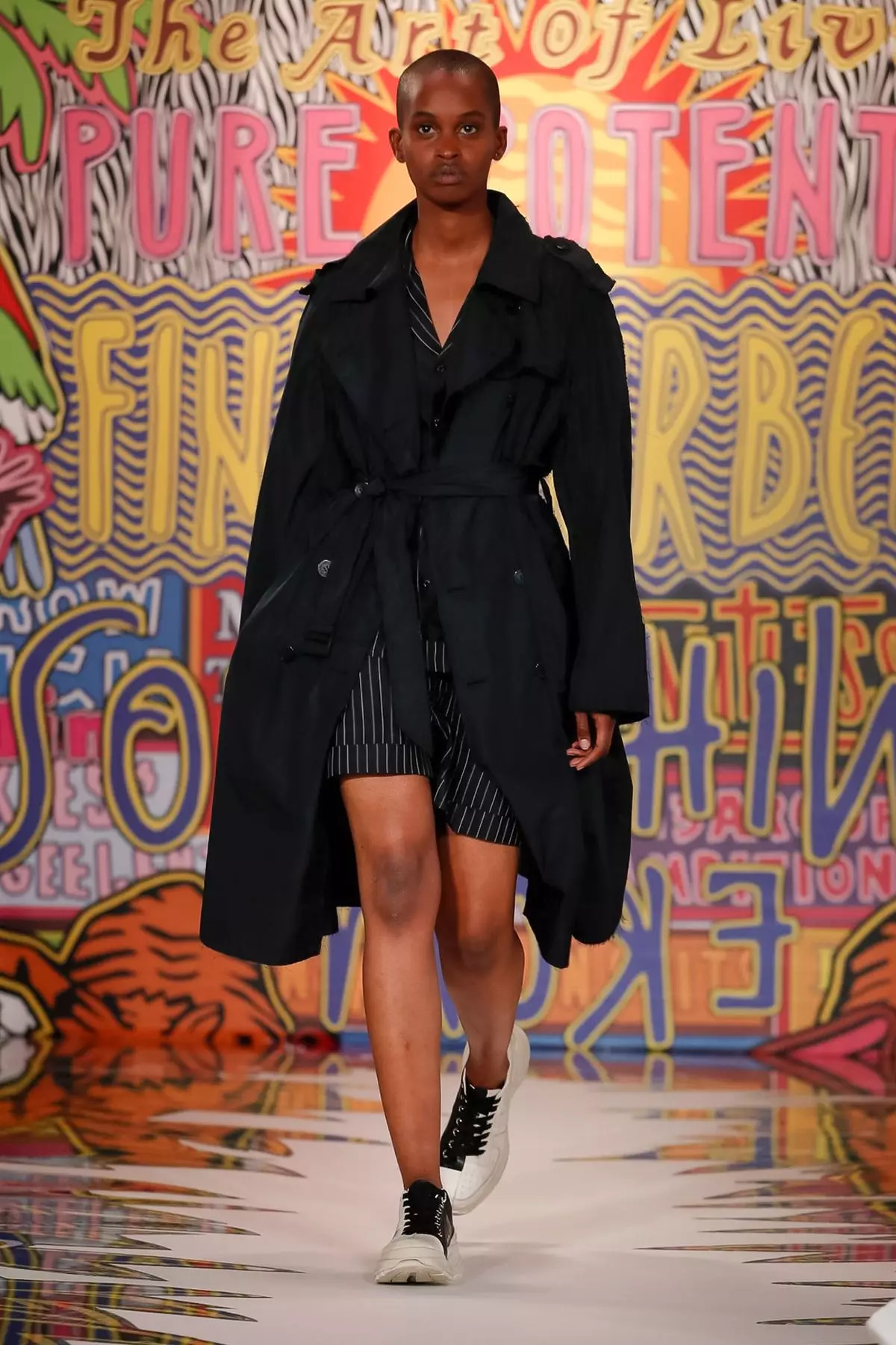 Neil Barrett Wanaume na Wanawake Spring/Summer 2020 Milan 26035_28