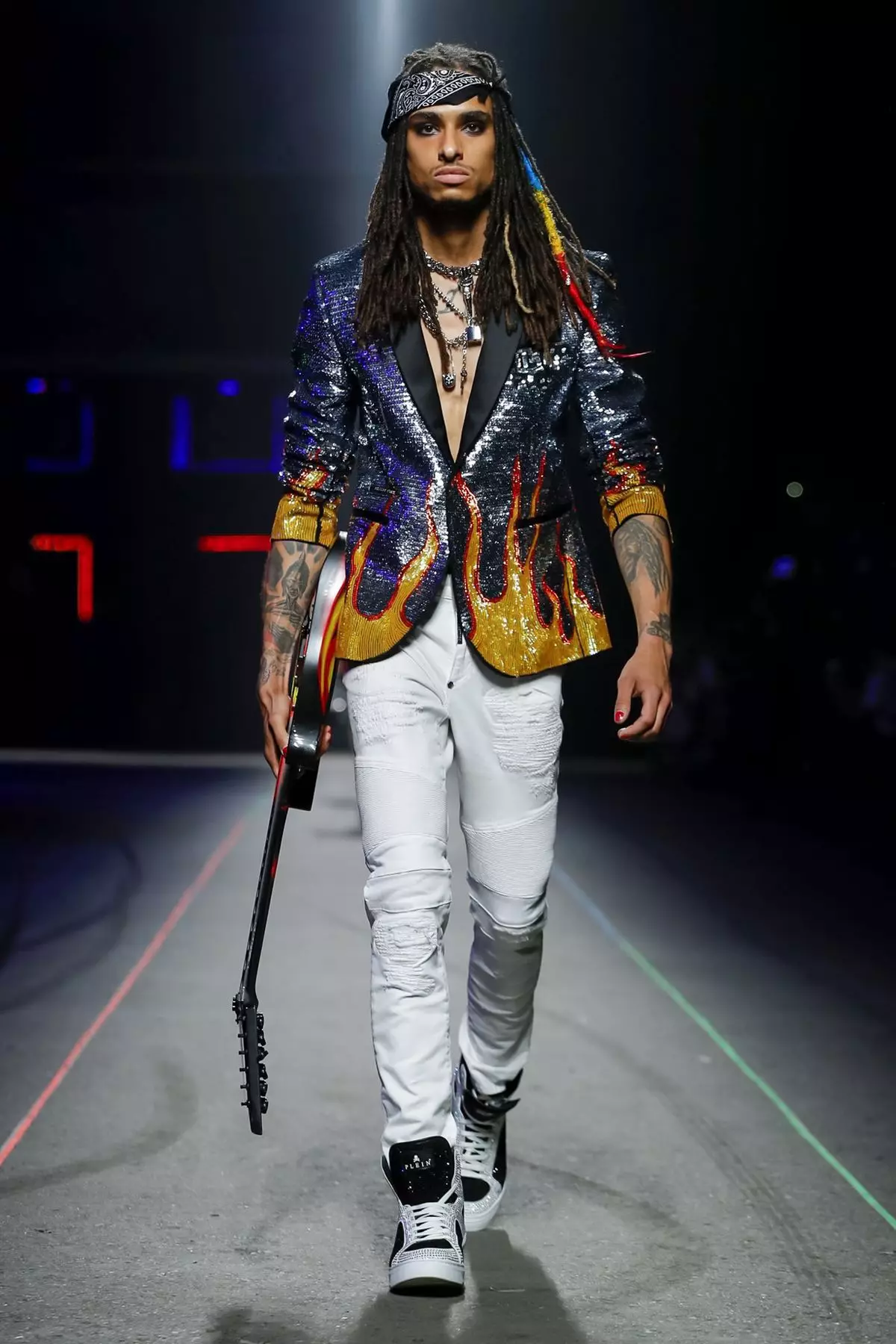 Philipp Plein მამაკაცები და ქალები 2020 წლის გაზაფხული/ზაფხული მილანი 26130_32