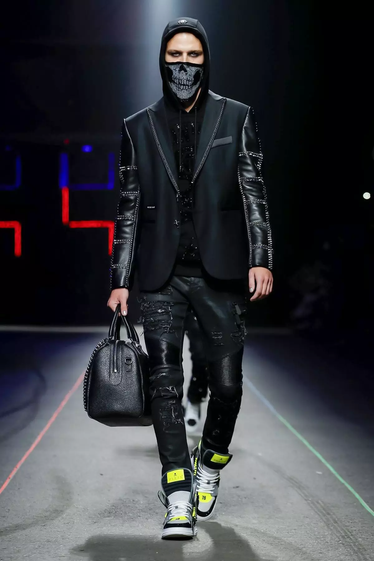 Philipp Plein მამაკაცები და ქალები 2020 წლის გაზაფხული/ზაფხული მილანი 26130_34