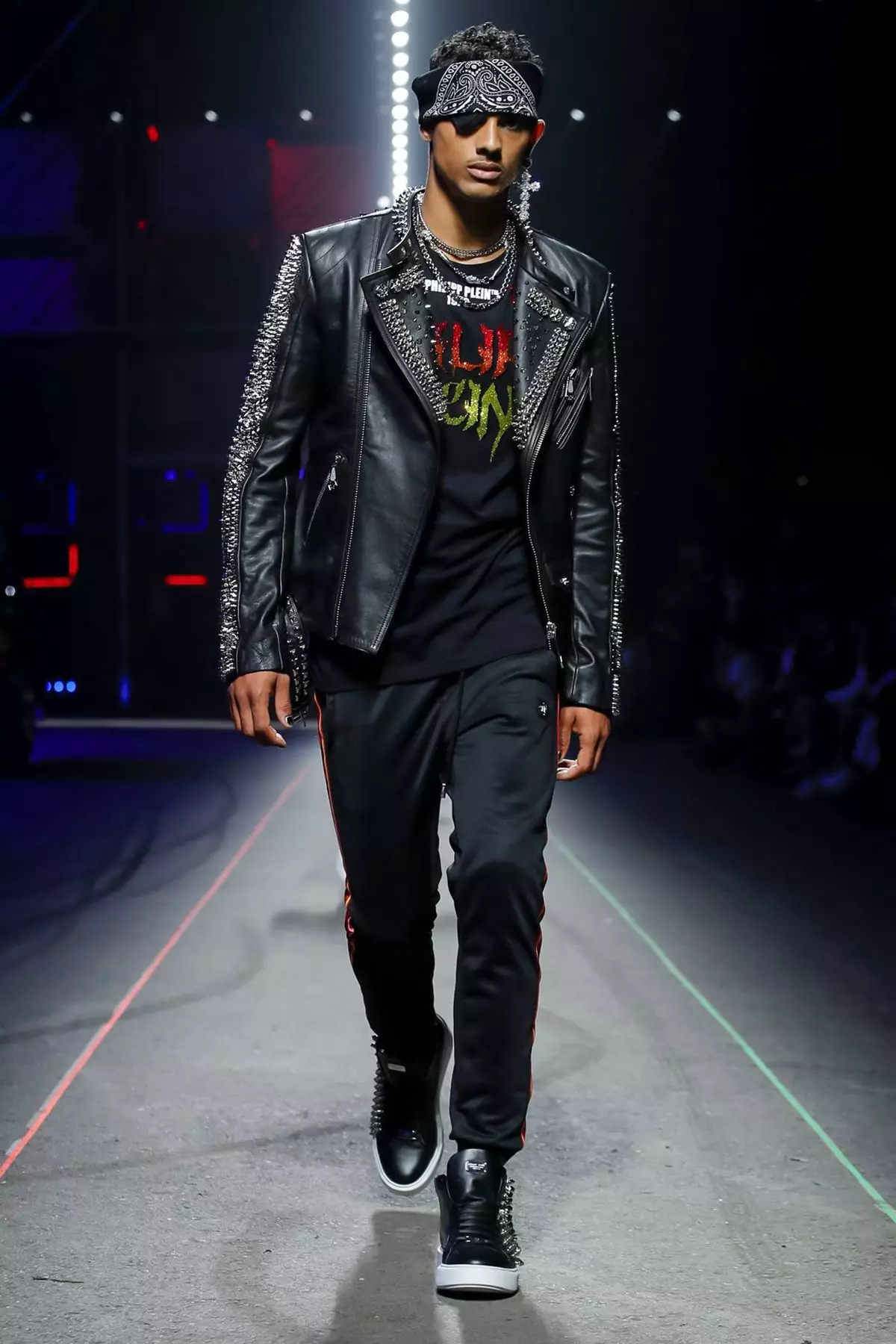 Philipp Plein miehet ja naiset kevät/kesä 2020 Milano 26130_81