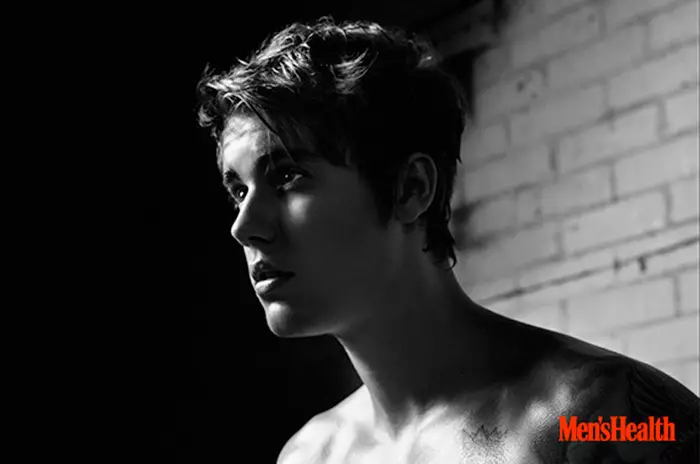 Justin Bieber covert die neueste Ausgabe des Men’s Health Magazins, fotografiert von Peter Hapak.