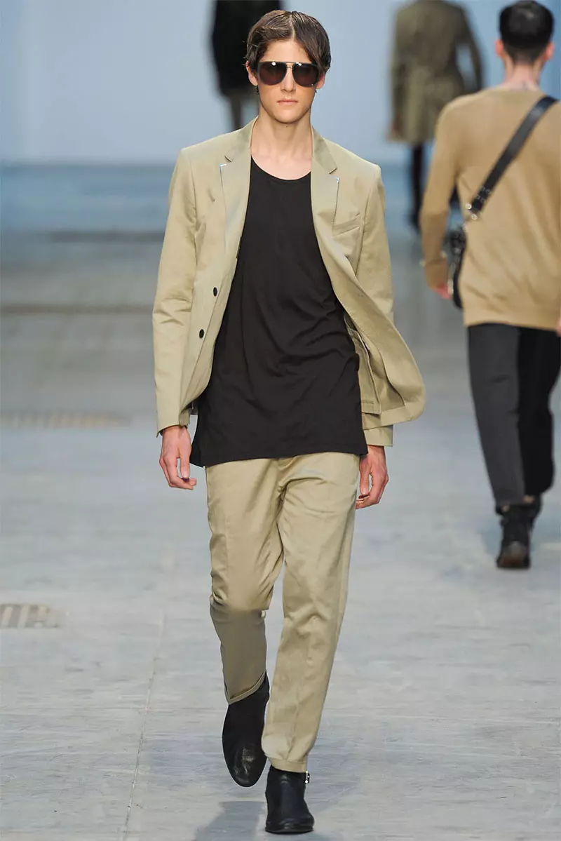 Kostium_National_ss14_15