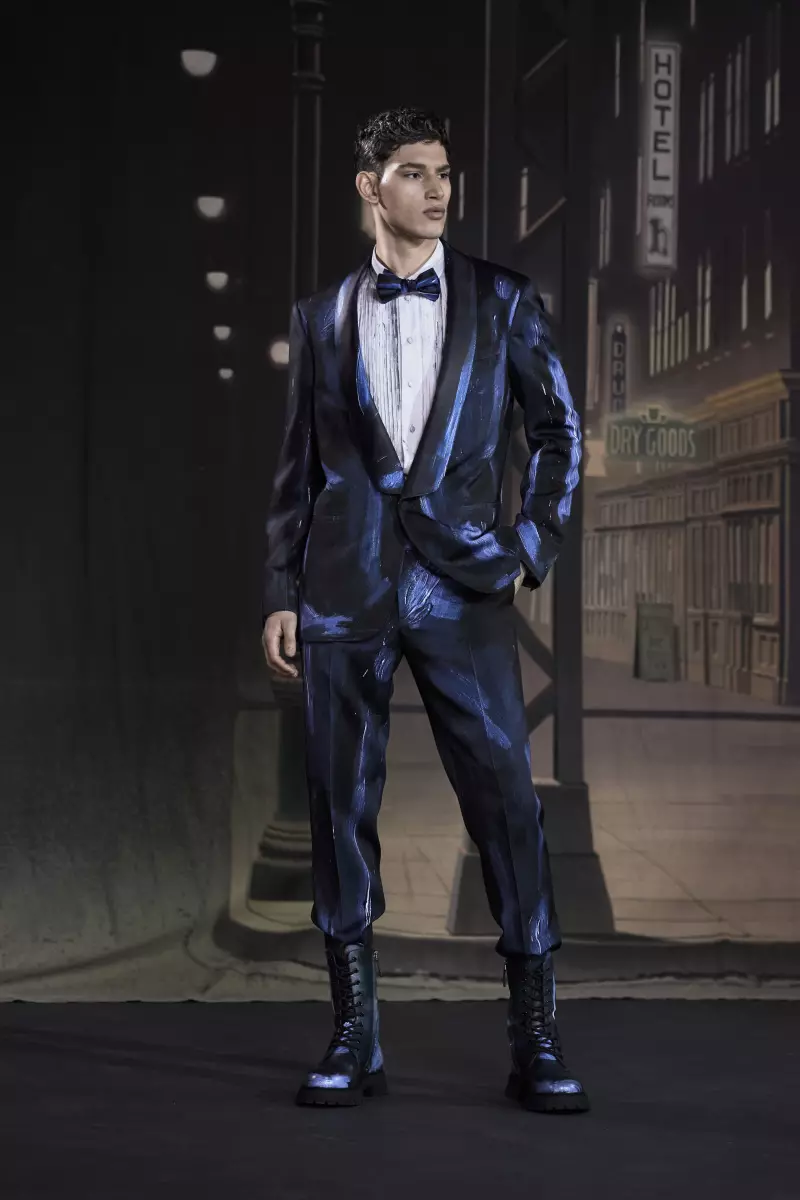 Moschino Menswear Fall 2021 Milan 2638_27