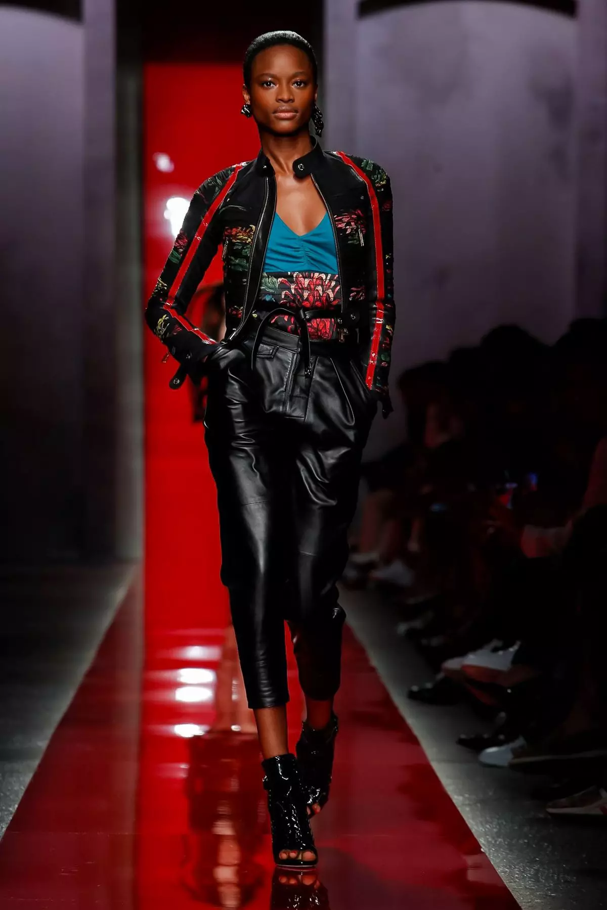 Dsquared2 مردان و زنان بهار/تابستان 2020 میلان 26468_40