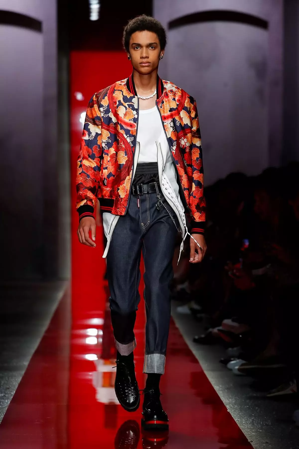 Dsquared2 Erkekler we aýallar Bahar / Tomus 2020 Milan 26468_5