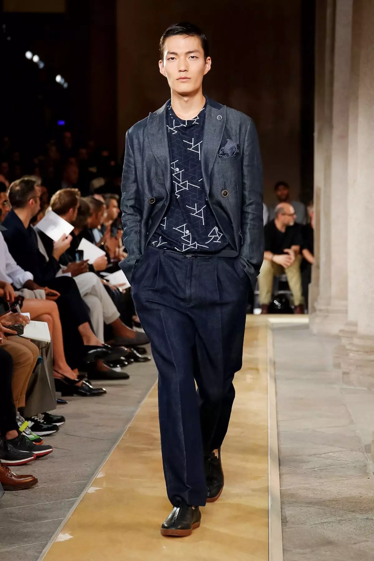 Giorgio Armani Gwanwyn / Haf 2020 Milan 26591_26