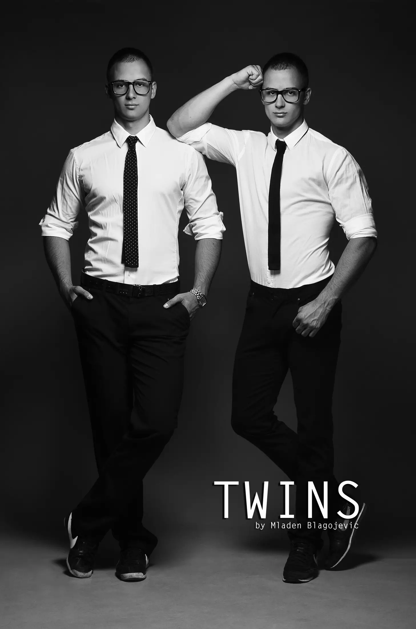 TWINS توسط ملادن (6)