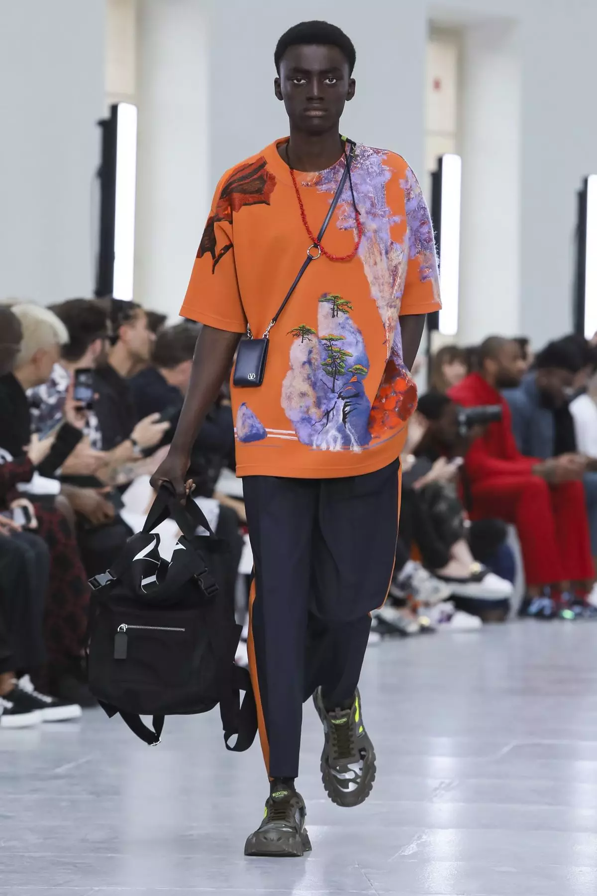 Valentino Xuân / Hè 2020 Paris 27046_13