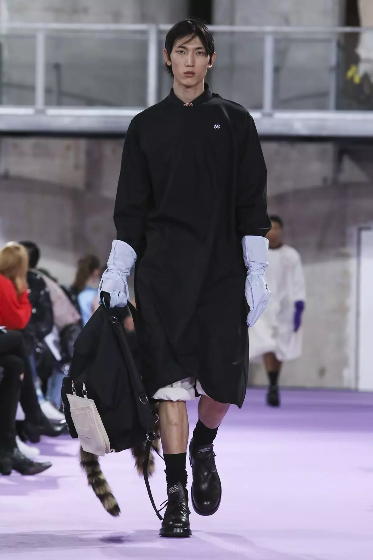 Raf Simons Pakaian Pria Musim Semi/Musim Panas 2020 Paris 27152_15