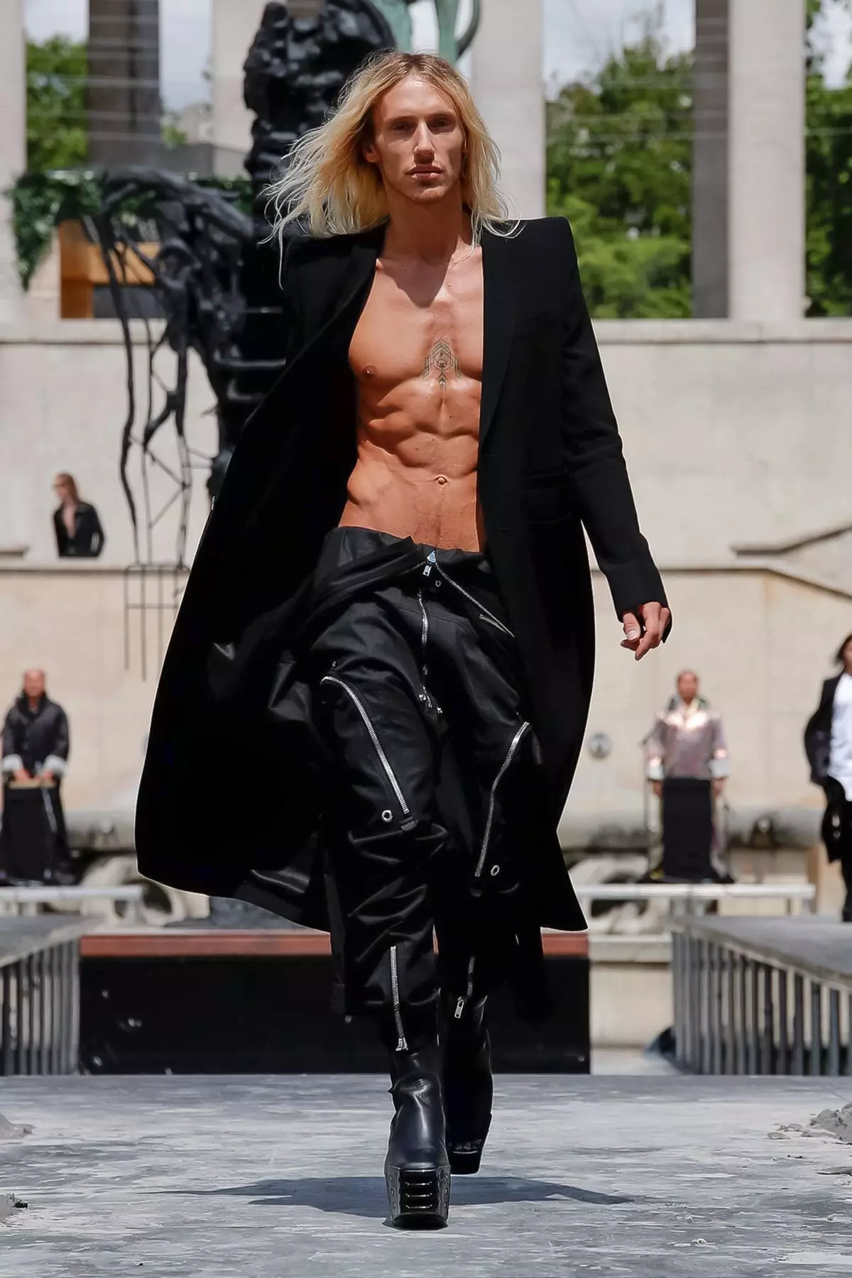 Rick Owens Menswear Earrach / Samhradh 2020 Páras 27283_15