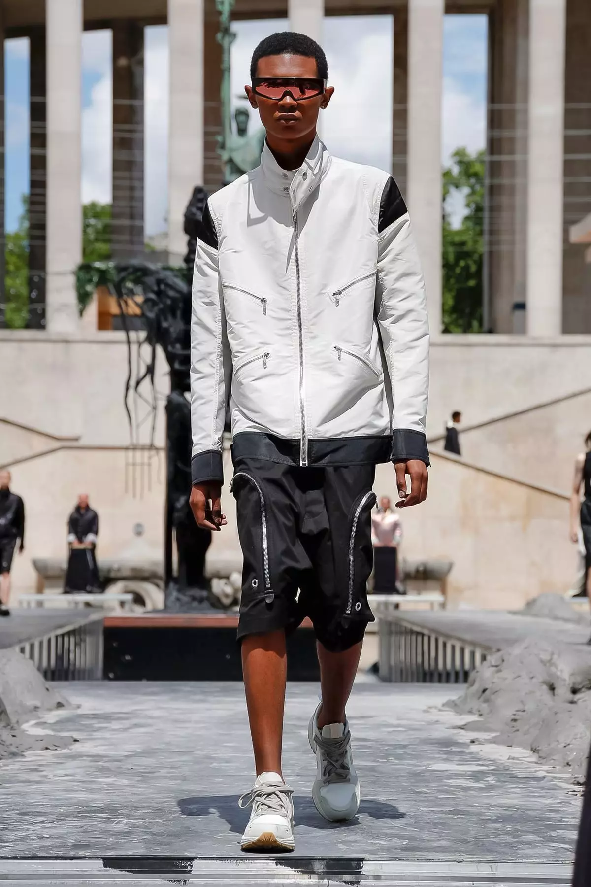 Rick Owens îmbrăcăminte pentru bărbați primăvară/vară 2020 Paris 27283_29