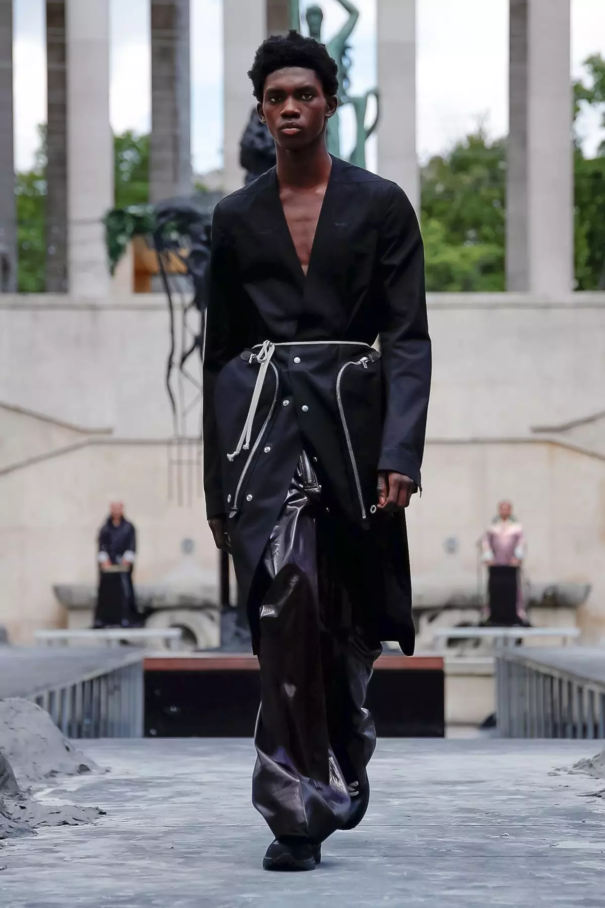 Rick Owens Nguo za Wanaume Spring/Summer 2020 Paris 27283_36