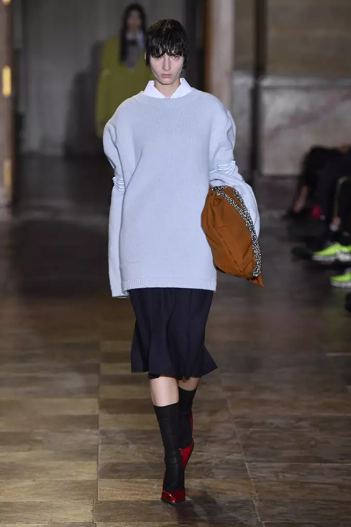 Raf Simons Txiv neej RTW Caij Nplooj Hlav 2022 Paris 272_11