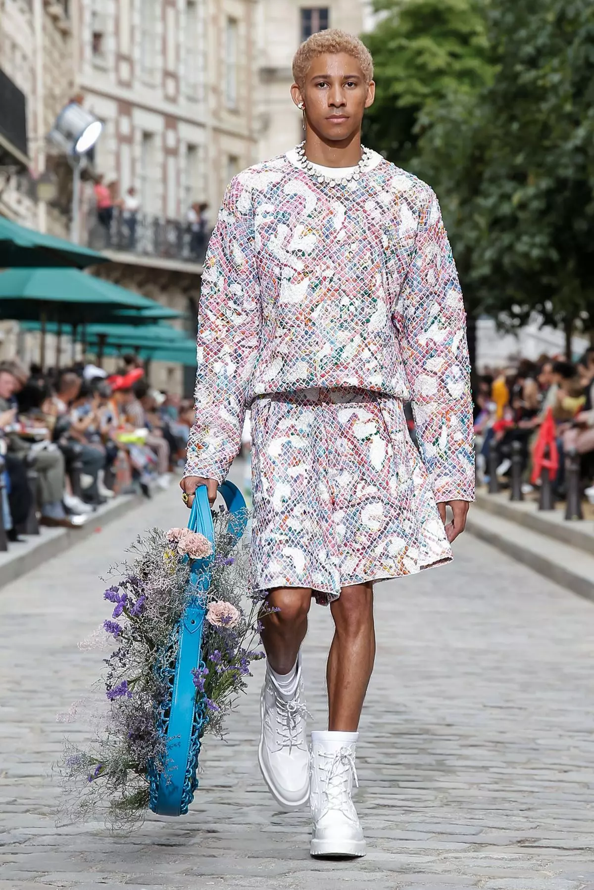 Louis Vuitton ئەرلەر كىيىملىرى باھار / ياز 2020 پارى Paris 27337_16