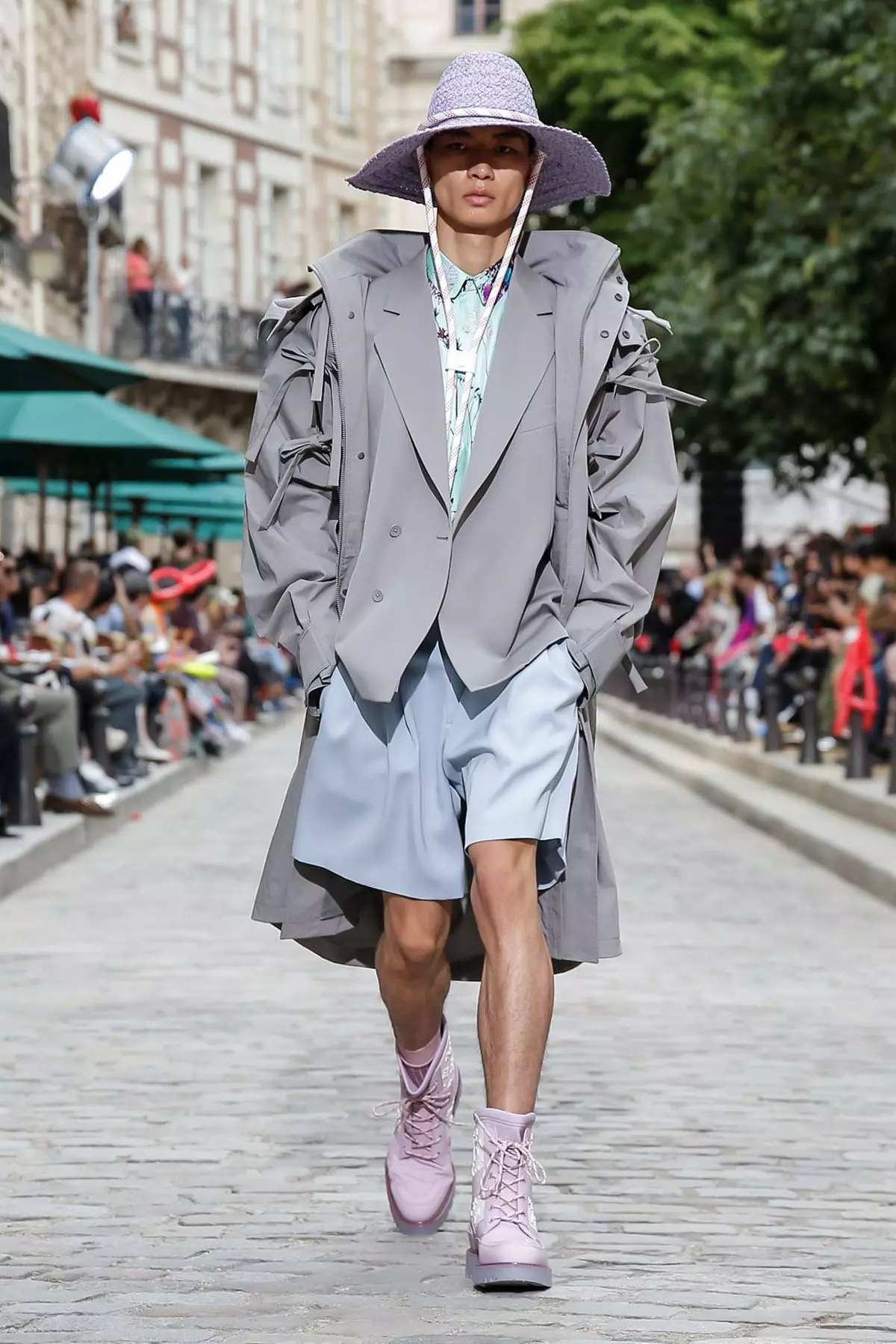 Louis Vuitton Menswear primăvară/vară 2020 Paris 27337_5